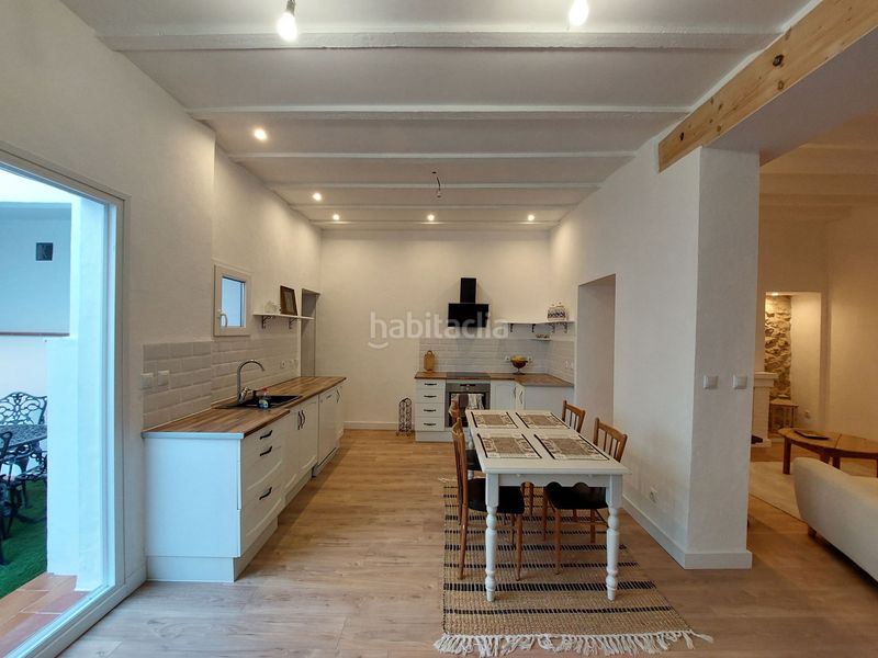 Foto 560b3f54-2d26-4869-b5a5-5273e50da920. Casa adossada amb xemeneia calefacció a Ondara