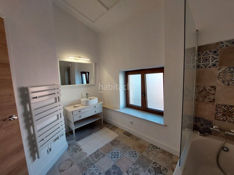 Foto 5e5b12d8-901c-4277-8a73-d28d8d907612. Casa adossada amb xemeneia calefacció a Ondara