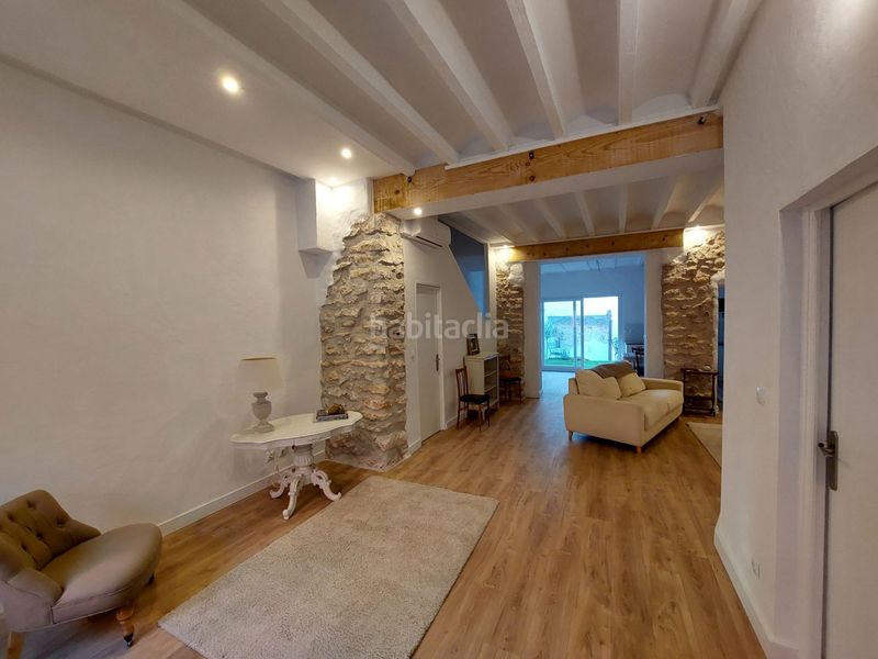 Foto 5ff1ab1e-20c6-4b73-a9a2-de8305ef7069. Casa adossada amb xemeneia calefacció a Ondara