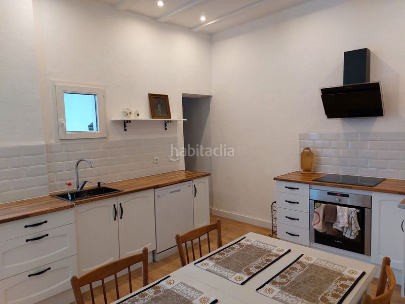 Foto 6bdc5f28-4a87-4799-ab7c-a5430da4700a. Casa adossada amb xemeneia calefacció a Ondara