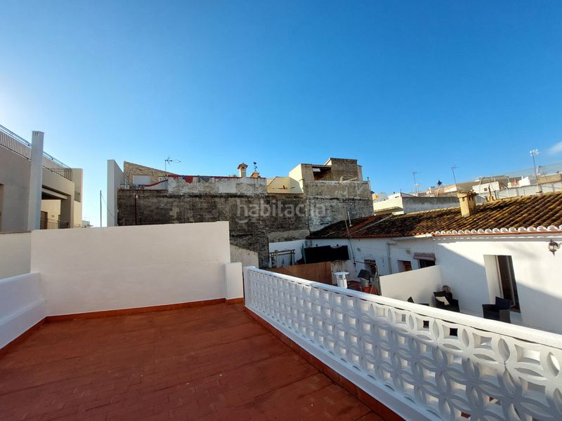 Foto f2505256-c1c8-4f8e-bfff-fcd9680ce04f. Casa adossada amb xemeneia calefacció a Ondara