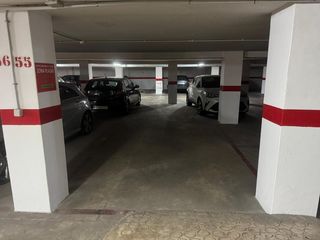 Posto auto in El Acequión