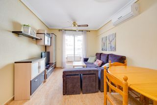 Apartament a Calle san lorenzo 4. Apartamento de dos dormitorios con piscina comunitaria en el cen
