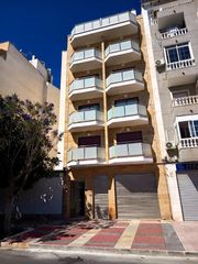 Apartament a Avenida ESTACION DE LA 24