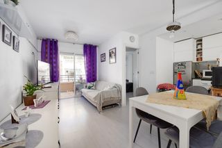 Apartamento en Calle la sal 19. Apartamento reformado a 300 m de la playa de los locos