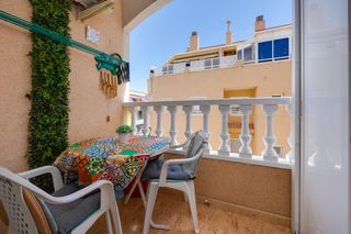 Apartamento en Avenida Habaneras - Curva de Palangre. Acogedor apartamento de 2 dormitorios en playa del cura  torrevi