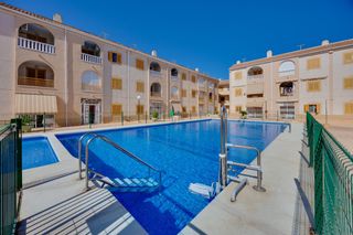 Apartment in El Acequión. Apartamento de 3 dormitorios y piscina comunitaria en acequion,