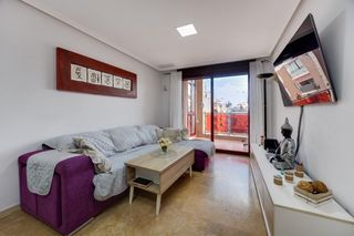 Apartament a Calle CAMPOAMOR 91