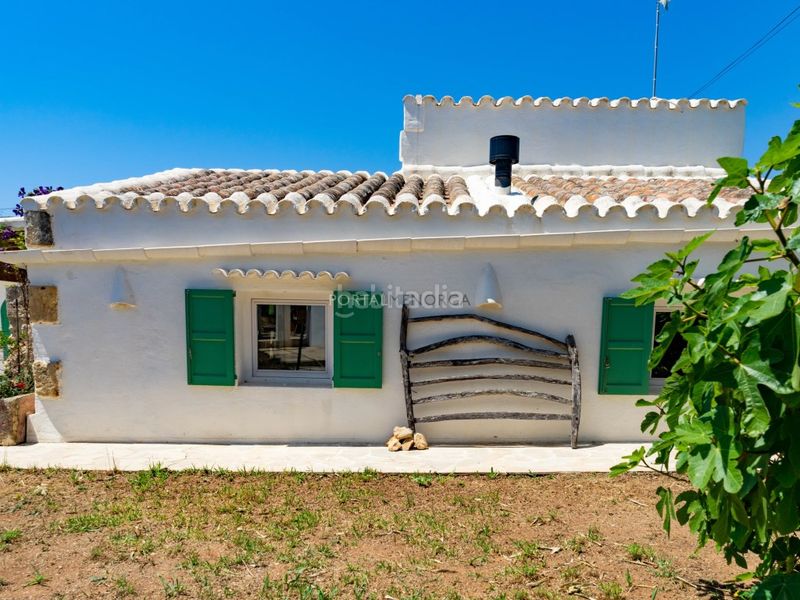 Foto 4fb485ab-e66c-4384-95fd-92e522118d7c. Masia a camí vell de s'ullastrar 47 a Sant Lluís-s´ullestrar-torret Sant Lluís
