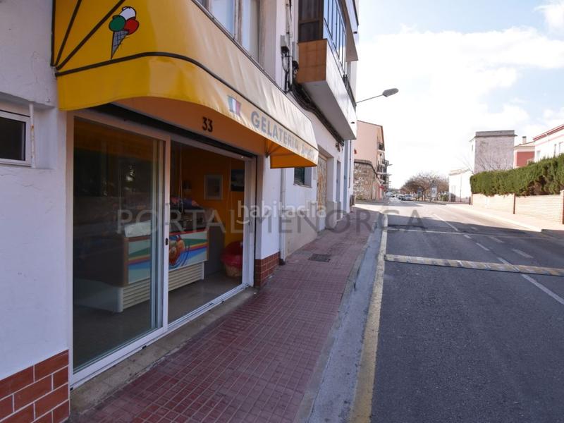 Foto 6f6814ee-34b4-4057-ada4-ab0687106e43. Locale commerciale in Es Castell Es Castell