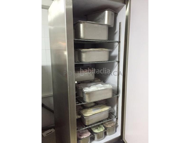 Foto 8918930e-5bf1-4948-91a5-88c056907a91. Locale commerciale in Es Castell Es Castell