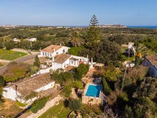 Masia a Trebalúger. Una casa de campo tradicional con licencia turística en es caste
