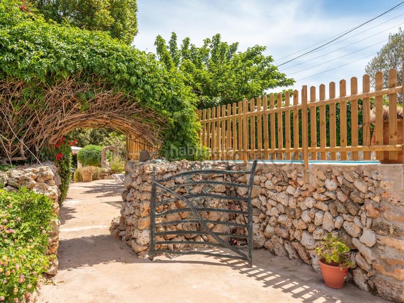 Foto 6704a0eb-92b4-4583-b903-84f8950333f8. Masia amb aparcament piscina a Trebalúger Es Castell