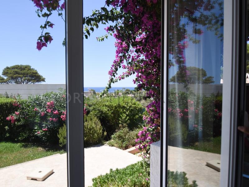 Foto e5a6681d-c6ba-41b3-b847-8629196d77f1. Chalet  con vistas al mar en binibeca nou en Sant Lluís