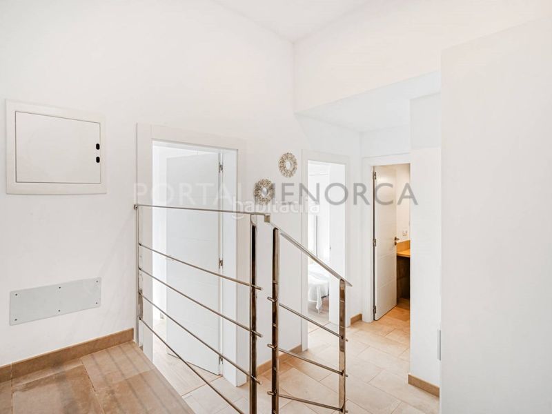 Foto 01934551-cf2c-4e1e-bbdc-dc32e9803f21. Apartament a Cala Blanca Ciutadella de Menorca