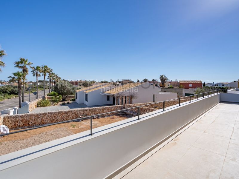 Foto 110f5b96-fae9-4f12-a63a-55114644ec62. Xalet amb piscina a Cala Blanca Ciutadella de Menorca