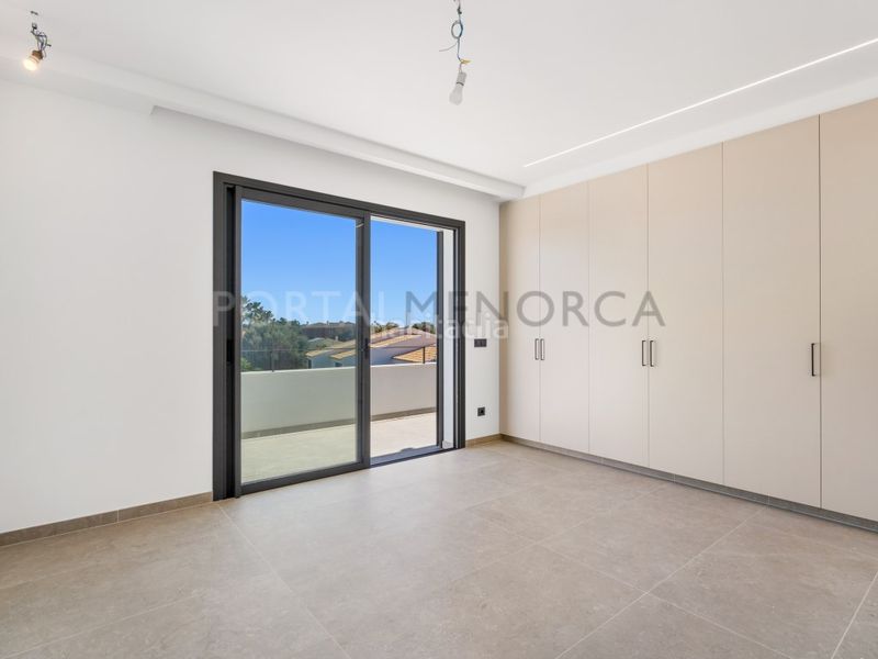 Foto 4c43ae14-9ad7-4770-99c9-66662784b590. Xalet amb piscina a Cala Blanca Ciutadella de Menorca