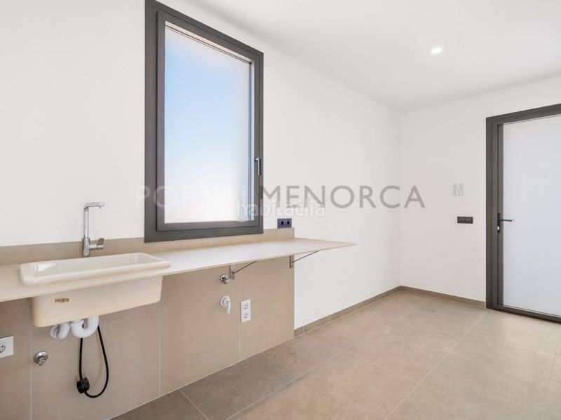 Foto d43cd8e3-9ef6-4398-ad8d-4d5413b611e5. Xalet amb piscina a Cala Blanca Ciutadella de Menorca