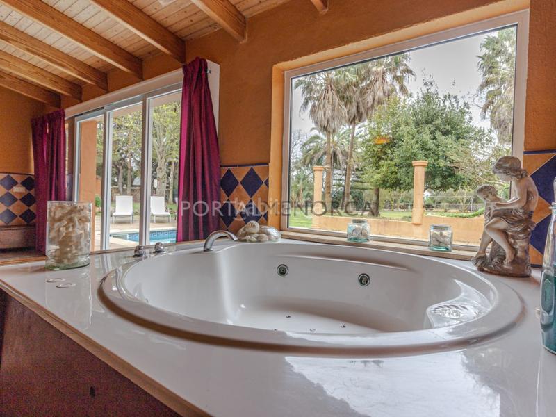Foto 182f5da7-0dfa-4239-b7ed-fe52bd823d19. Masía casa de campo con piscina en venta en mahón en Maó