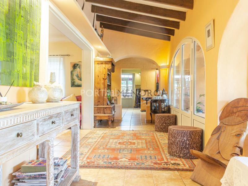 Foto 7d68fa72-34e8-48b5-8432-8a546072115e. Masía casa de campo con piscina en venta en mahón en Maó