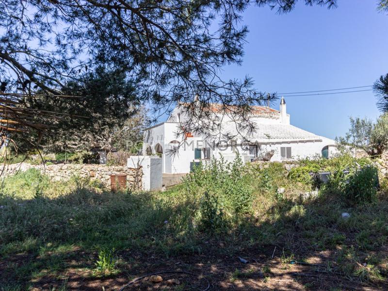 Foto 4fa7631b-367d-489b-8fbb-dc25b9fe5dff. Masía en santa rita pol 2 parcela 40 casa de campo con piscina en venta , menorca en Sant Lluís