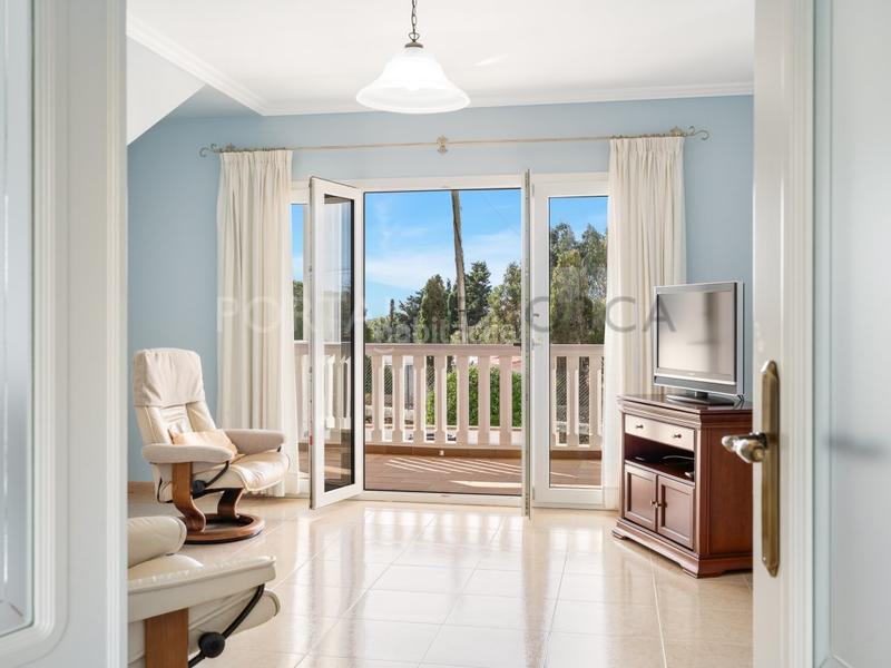 Foto cadd2cee-e8cd-4f88-bc29-758350f65411. Masia amb aparcament piscina a Alaior poble Alaior