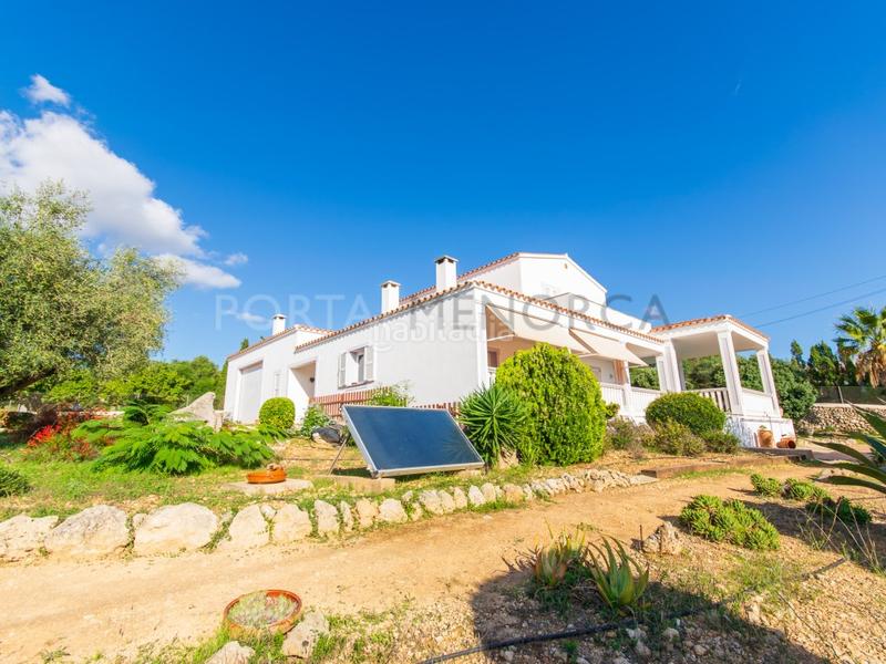 Foto d0f339b8-32db-4e80-952e-62a5e48a0cfb. Masia amb aparcament piscina a Alaior poble Alaior