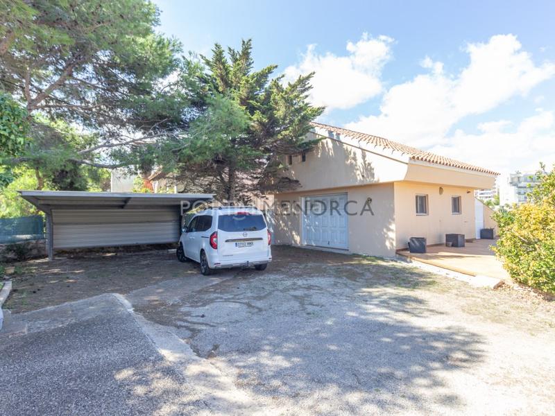 Foto 13a7b899-6f28-45f3-9952-e29a86bd40ec. Chalet casa en primera linea con vistas al puerto de mahon en Es Castell