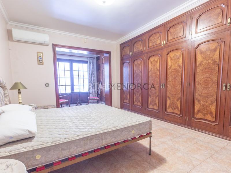 Foto 48aca913-2daa-4c22-bacb-4854546395e1. Chalet casa en primera linea con vistas al puerto de mahon en Es Castell