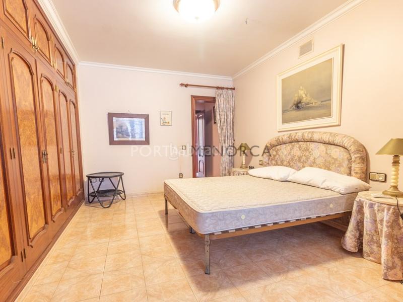 Foto bb33c867-8d1b-4f78-b18c-259facb35e2f. Chalet casa en primera linea con vistas al puerto de mahon en Es Castell