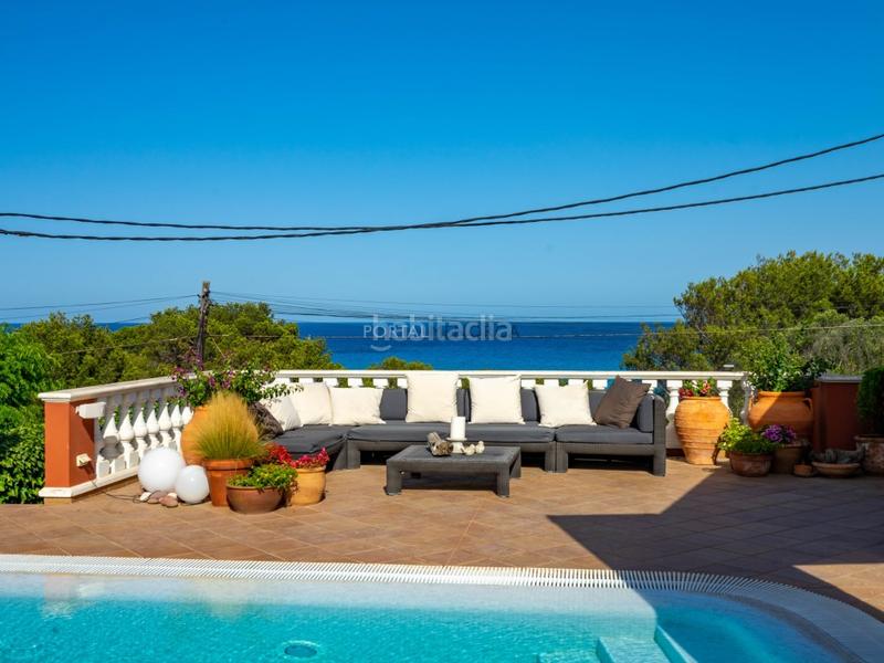 Foto fa93c4bd-24d6-464e-a817-c23b9ba7b38d. Xalet a passeig de sa torre 17 a Biniancolla-Punta Prima Sant Lluís