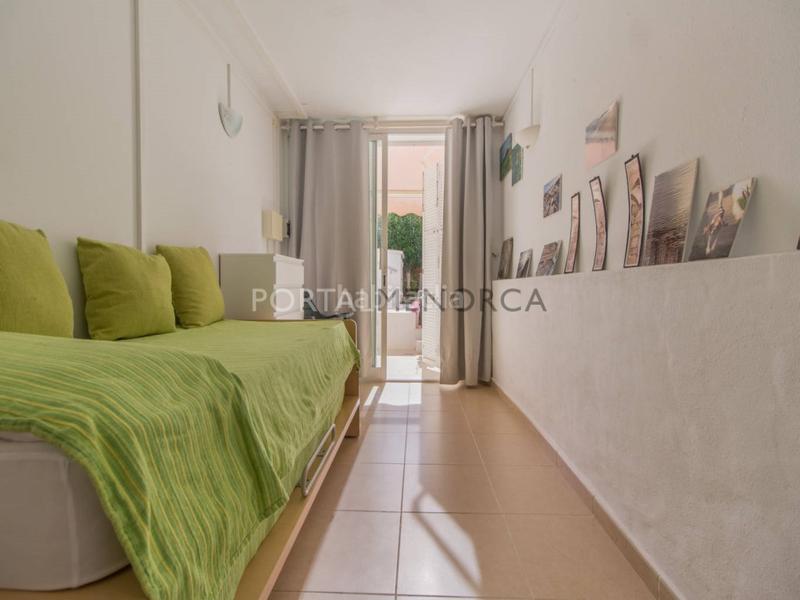 Foto 2fa9e110-cee6-4f52-95b5-9412e66482f3. Apartament amb piscina a Biniancolla-Punta Prima Sant Lluís