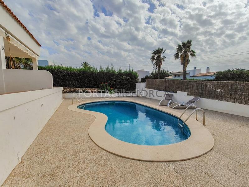 Foto 39ed5f97-6dc7-47d4-8b87-03afd6430223. Apartament amb piscina a Biniancolla-Punta Prima Sant Lluís