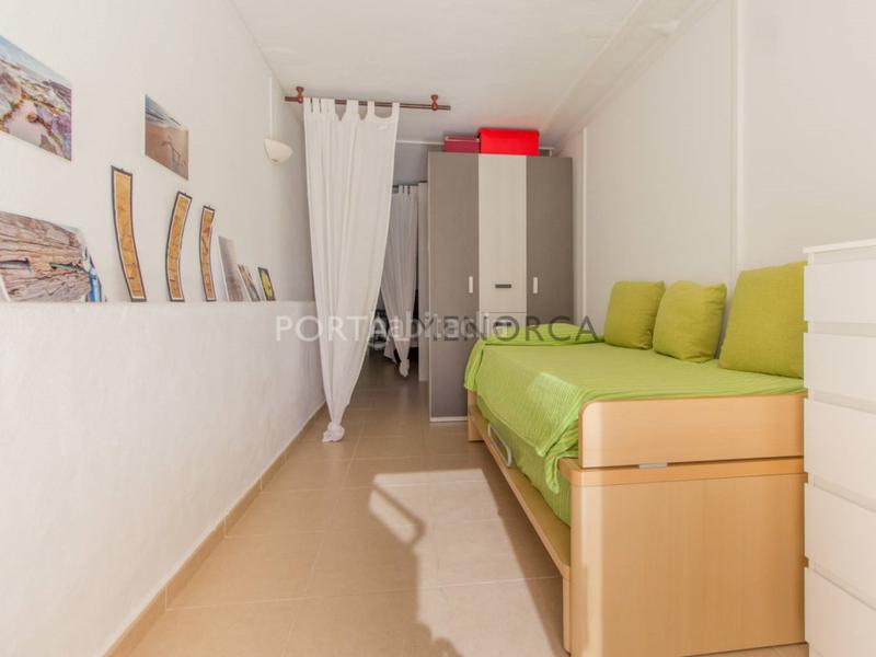 Foto a7803987-7d74-47c3-a65c-676681cb7e86. Apartament amb piscina a Biniancolla-Punta Prima Sant Lluís
