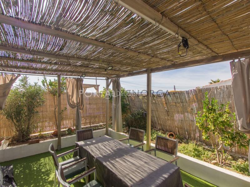 Foto d9da2163-1bd9-4a62-904c-63425fb83e14. Apartament amb piscina a Biniancolla-Punta Prima Sant Lluís