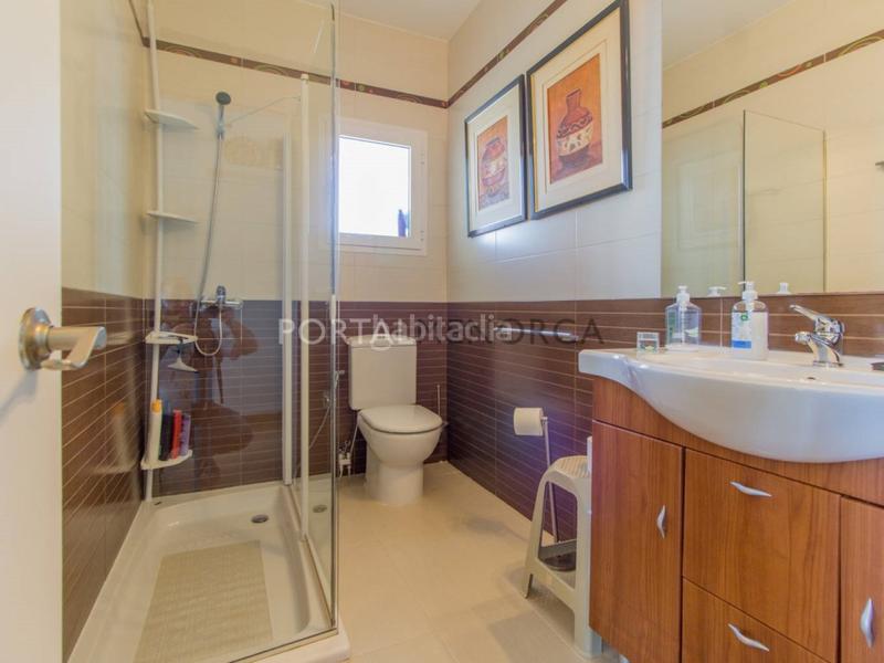 Foto f7218d0b-bd36-4fcc-8b28-b713009c39a1. Apartament amb piscina a Biniancolla-Punta Prima Sant Lluís