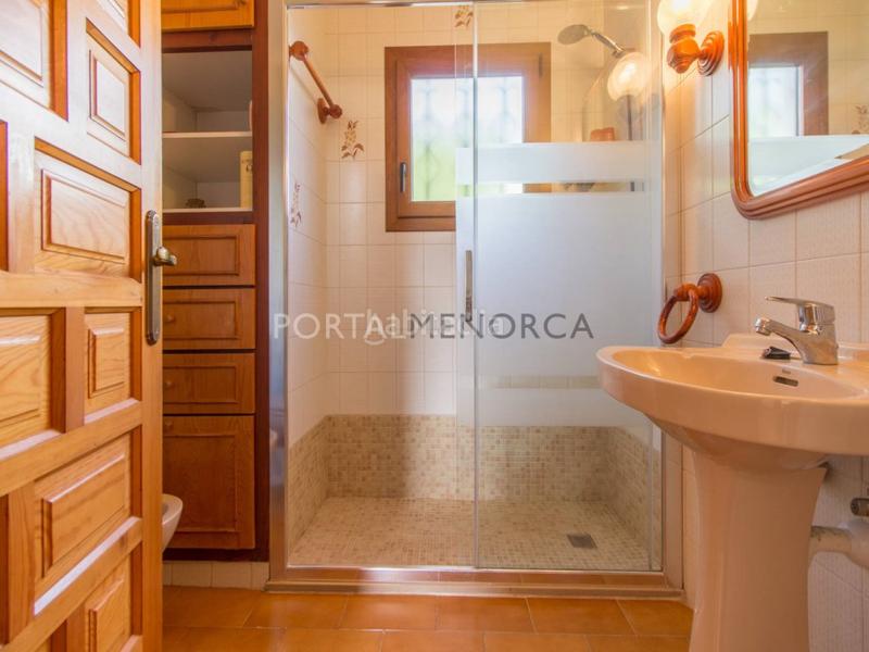 Foto 62670501-f449-4204-916d-577a5f7ac22e. Chalet con parcheggio in S´Algar-Alcalfar Sant Lluís