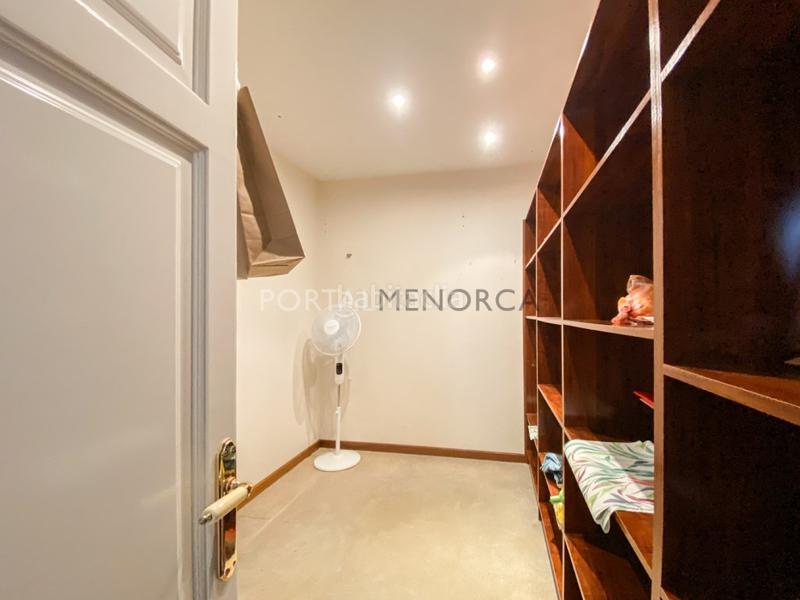 Foto cdc13d24-69e0-4585-8799-4a2ba176676d. Casa  reformada con patio en mahon en Centre Històric Maó