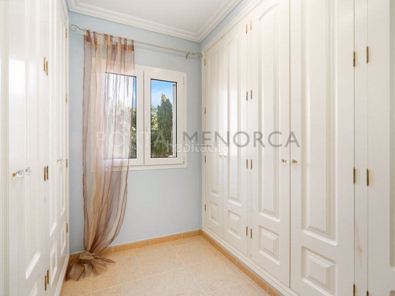Foto e69a60d6-4885-437b-981e-564244dbf3a2. Masia amb aparcament piscina a Alaior poble Alaior
