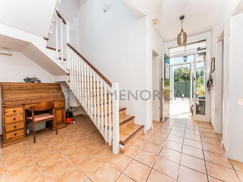 Foto 8c588f3d-5177-4e1a-885b-9557c8deebc5. Chalet moderno chalet con piscina en la costa sur de menorca en Sant Lluís