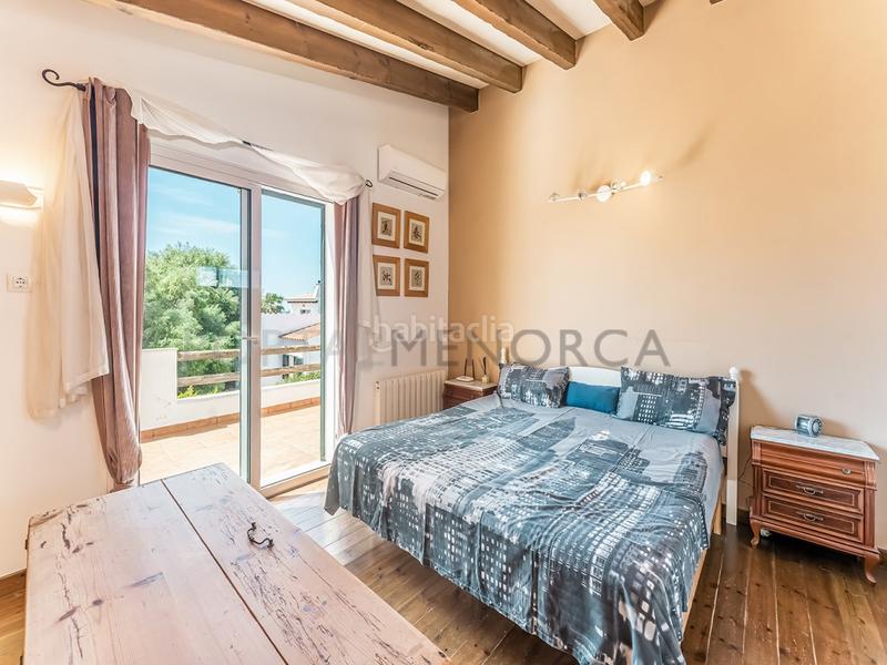 Foto cc25ce58-3883-4044-bfc3-cffdc24d59fd. Chalet moderno chalet con piscina en la costa sur de menorca en Sant Lluís