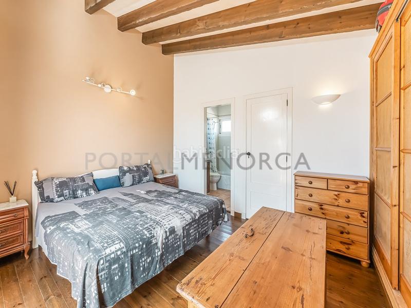 Foto fd87c11f-24cb-4852-9abd-e52a9c187bf9. Chalet moderno chalet con piscina en la costa sur de menorca en Sant Lluís