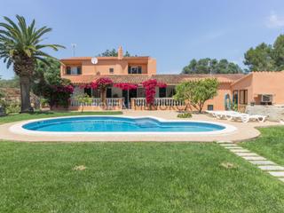 Mas  N/a. Casa de campo con piscina en sant lluis menorca