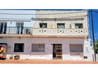 Casa a S´Algar-Alcalfar. Local comercial y vivienda en el enclave unico de alcaufar