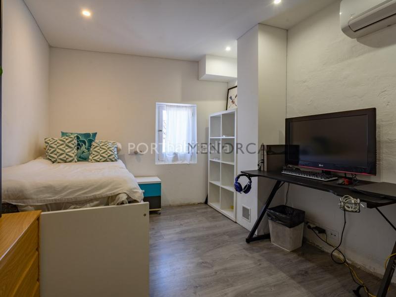 Foto ac44f1cc-0b8a-448a-a702-1ee1dd6d1b3f. Casa in calle sant jaume 77 in Centre Històric Maó