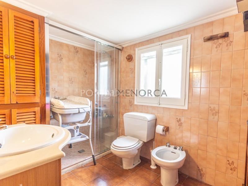 Foto 9602c33d-ded6-4016-92b5-8583b17ef355. Chalet en calle biniatap de; ur son vilar 3 casa con jardin y piscina en son vilar en Es Castell