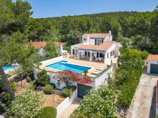 Xalet  N/a. Magnífico chalet con piscina en son parc