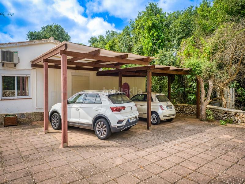 Foto af4167e0-a9e0-4d48-bc2d-08fce1941c07. Chalet encantadora villa en una zona residencial tranquila en binixica en Maó