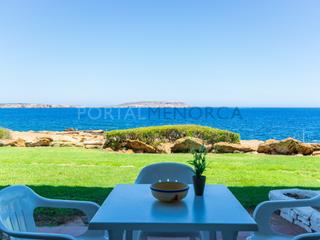 Appartement  N/a. Cómodo apartamento en primera línea en playas de fornells