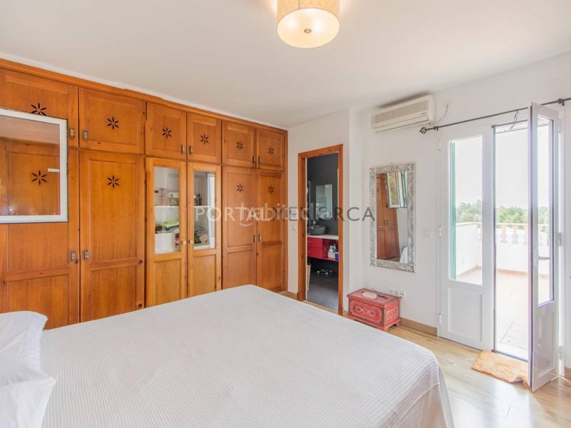 Foto bc44d171-a37b-44f5-ac82-70ba9569d1f3. Chalet avec parking piscine dans Cala en Porter Alaior